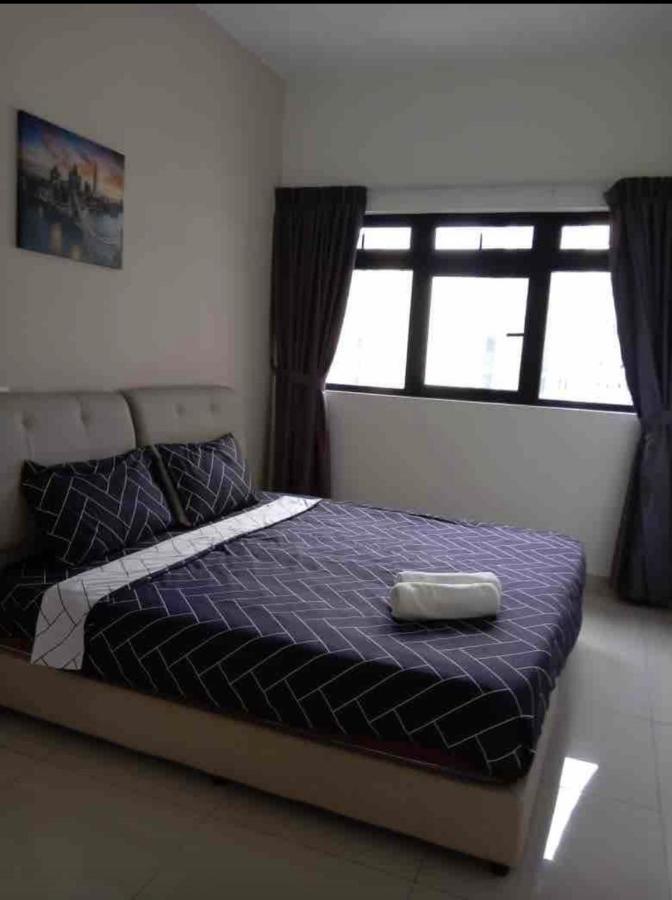 Meridin Medini By Wp Homestay Nusajaya  Eksteriør bilde